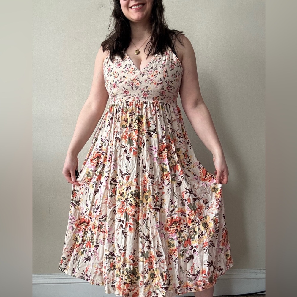 Angie Floral V-Neck Maxi Dress in Cream and Pink